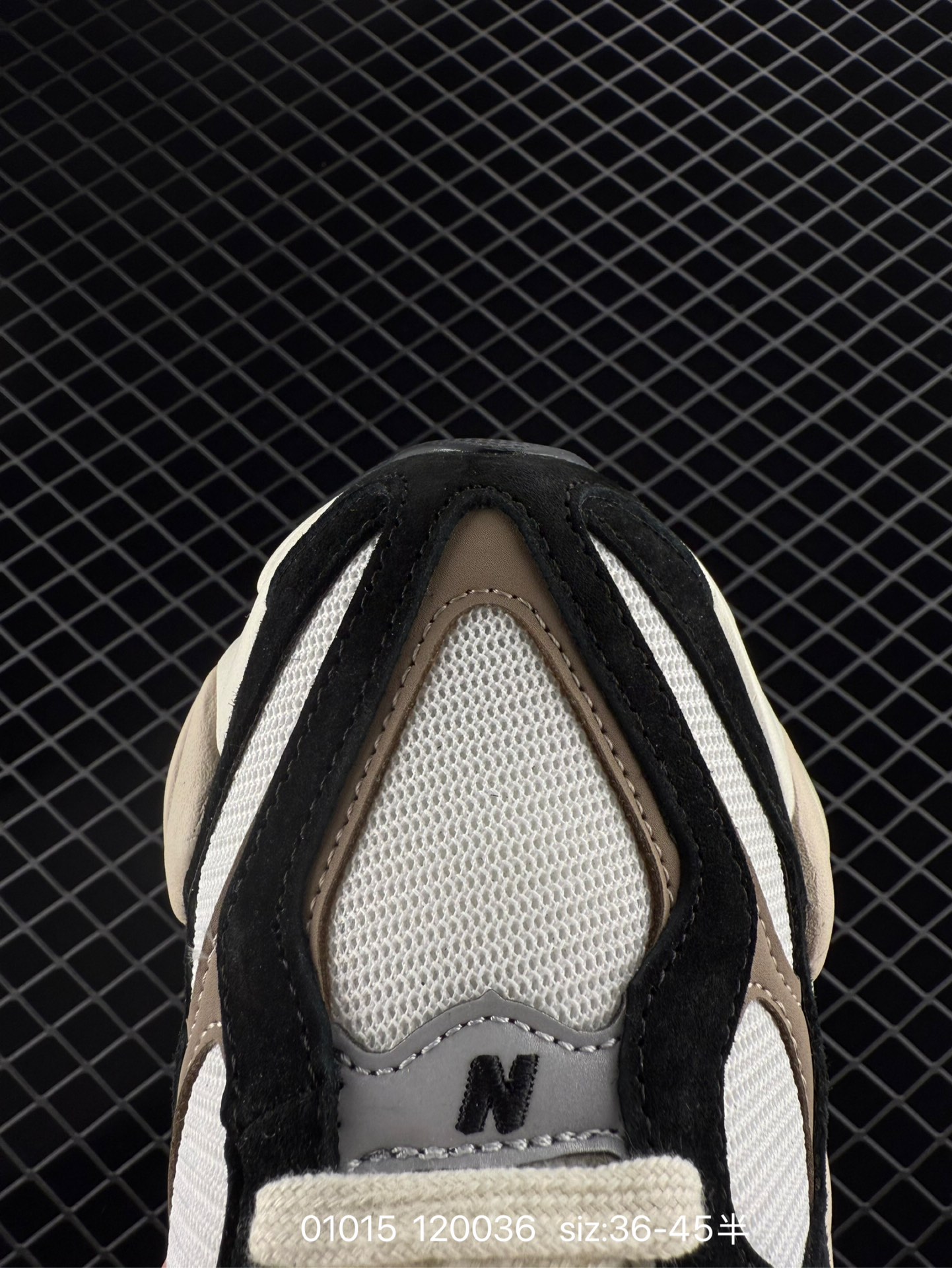 New Balance 9060”Triple Black“